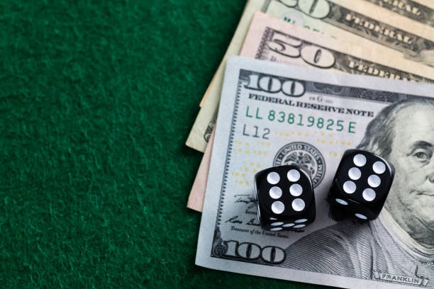 Antarmuka aplikasi sigewinne menampilkan permainan slot dan kasino langsung